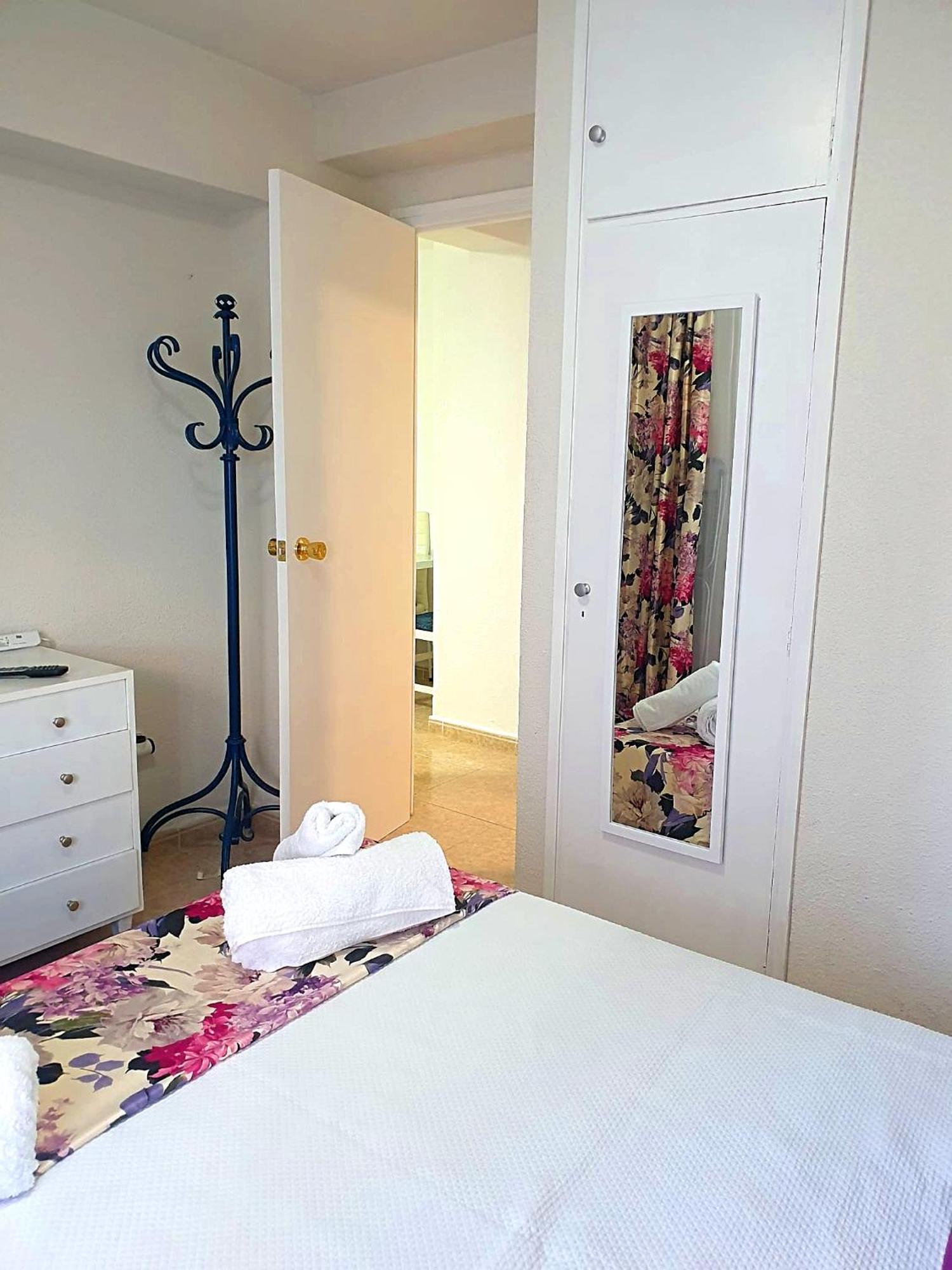 Three Bedrooms Apart In Benidorm Near Beach And Strip Exterior foto
